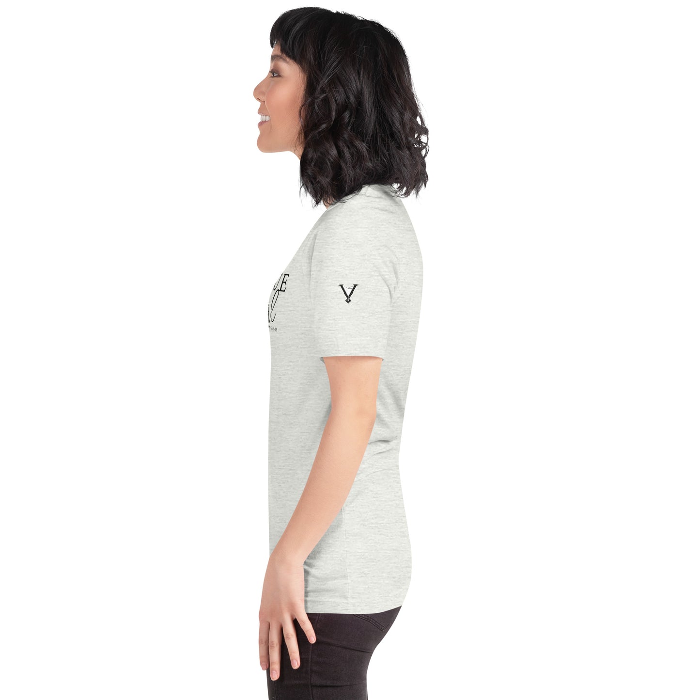 Virtue Girl Women's T-shirt